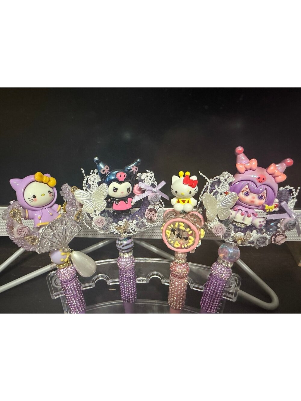 Hello kitty pen bundle - Picture 2 of 2